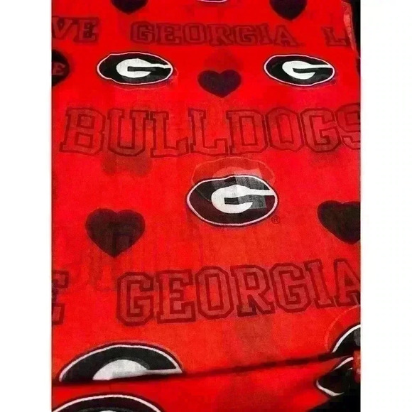 Georgia‎ Bulldogs Love Forever Collectibles Officially Licensed Scarf - Picture 1 of 10